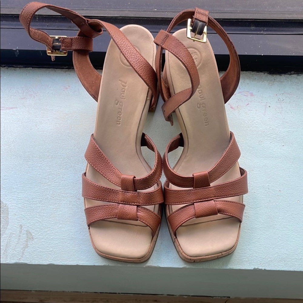 Paul Green Brown Sandals with Strappy Design